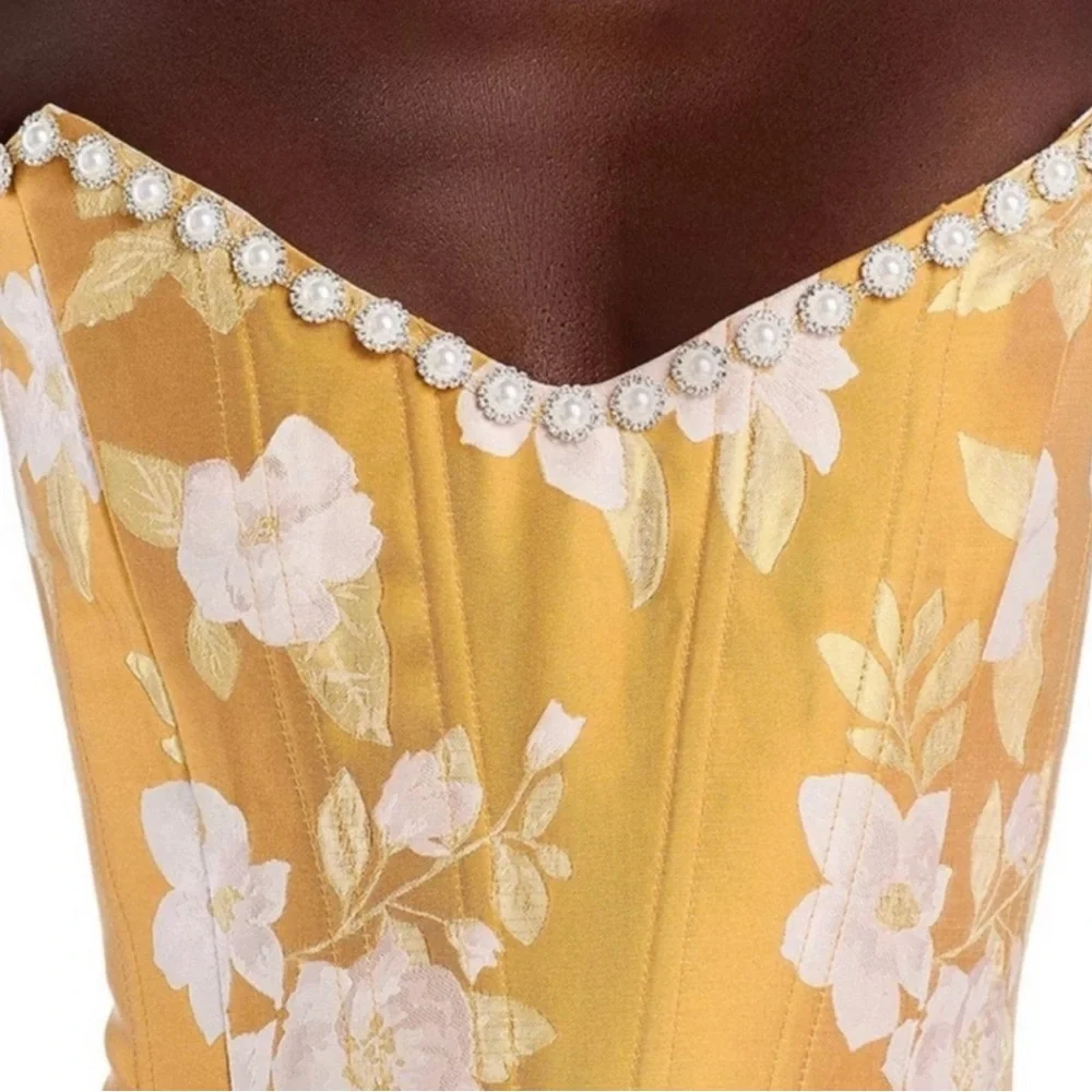 V. Chapman Dress Vivian Yellow Gold Floral Formal Gown - Picture 4 of 8